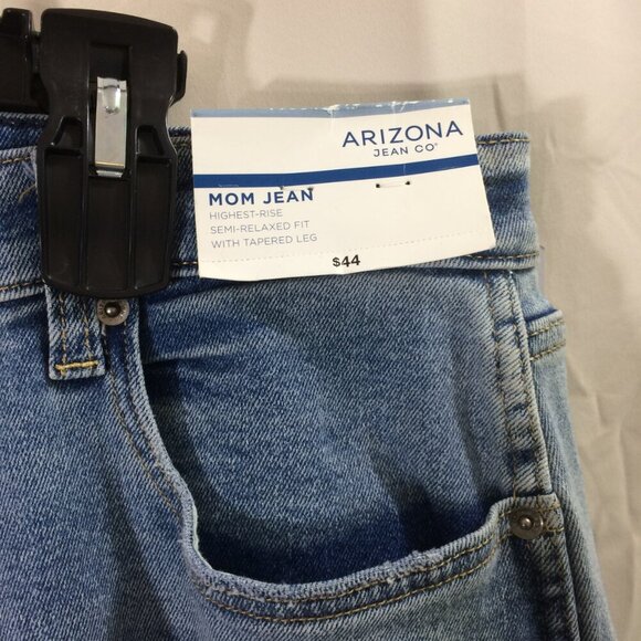 NEW Arizona Jeans Mom Distressed Stretch Medium Wash High Rise NWT Size 19 - Picture 3 of 4